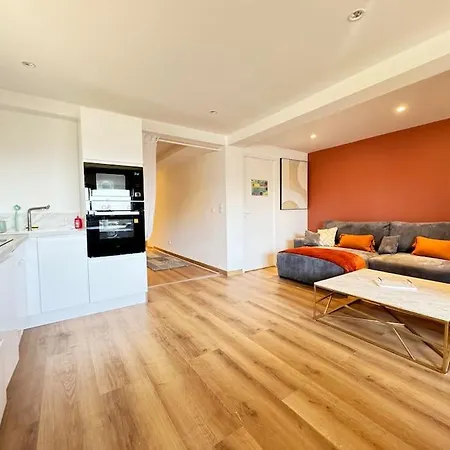Jolie Maison Tout Equipe Avec Parking Fd - Minerve Appartement *